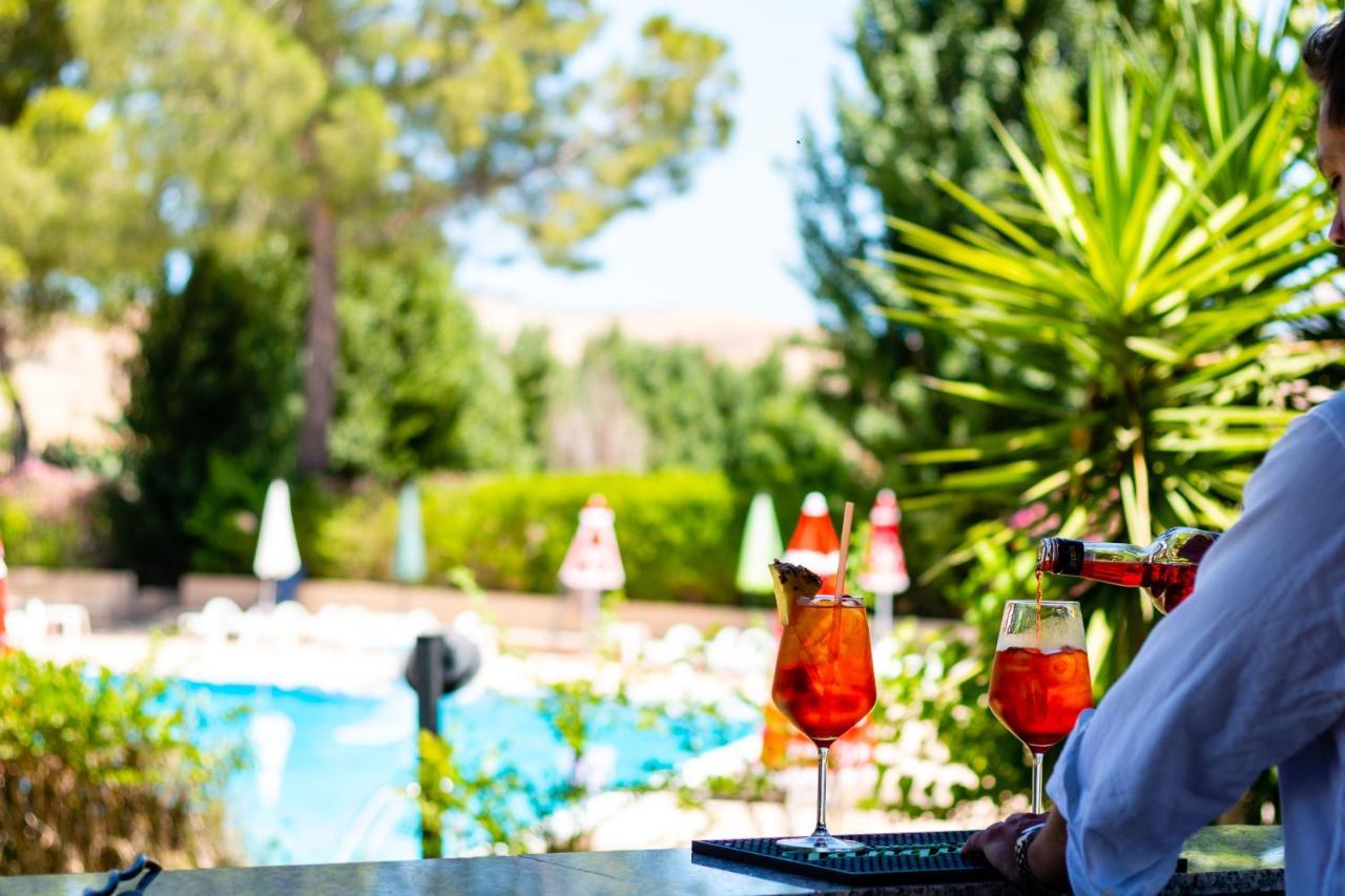 Agriturismo Tenute Pollara Roccamena Ngoại thất bức ảnh