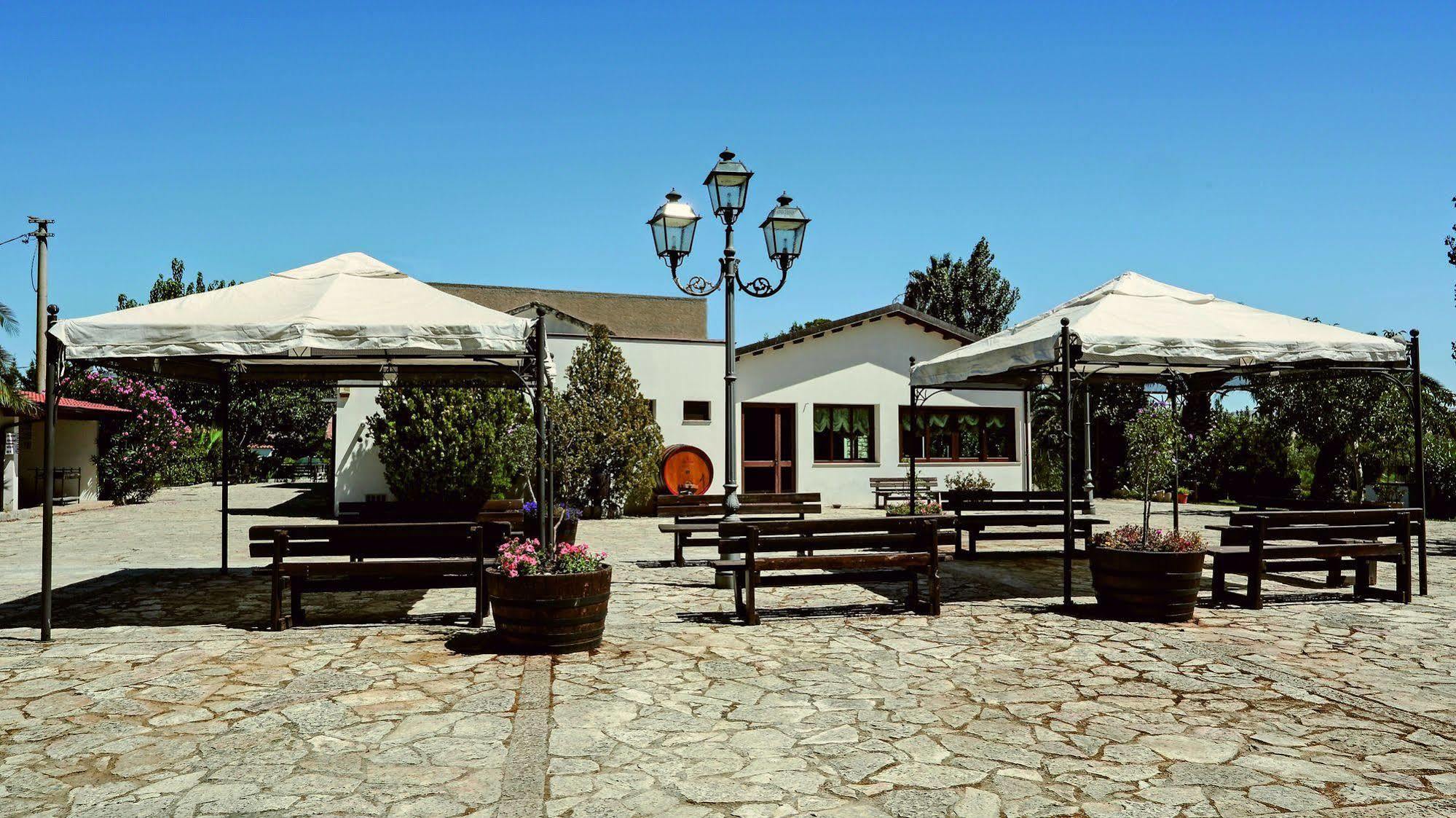 Agriturismo Tenute Pollara Roccamena Ngoại thất bức ảnh