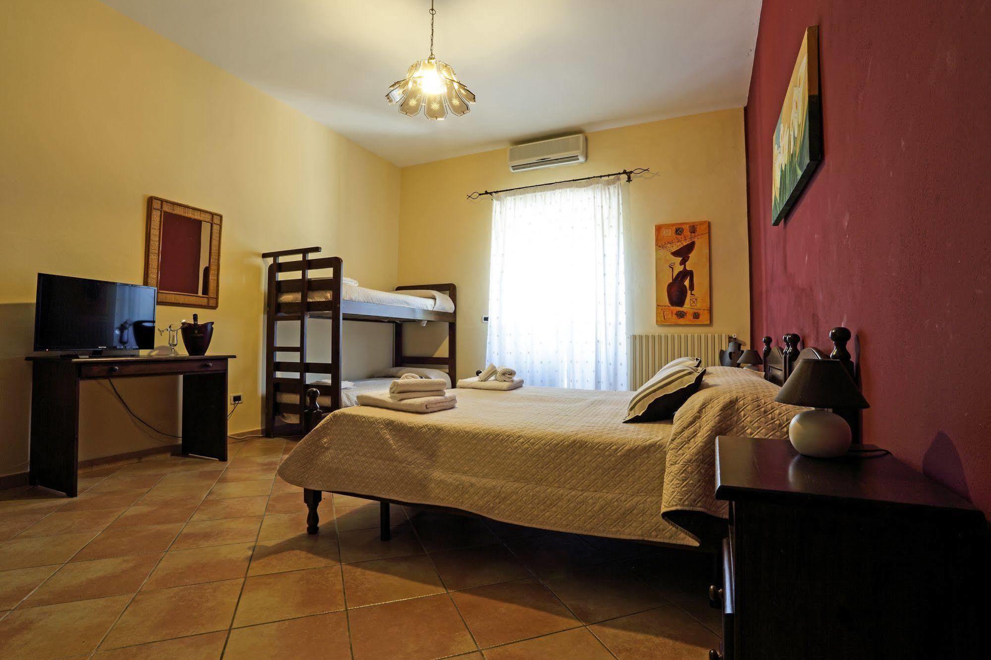 Agriturismo Tenute Pollara Roccamena Ngoại thất bức ảnh